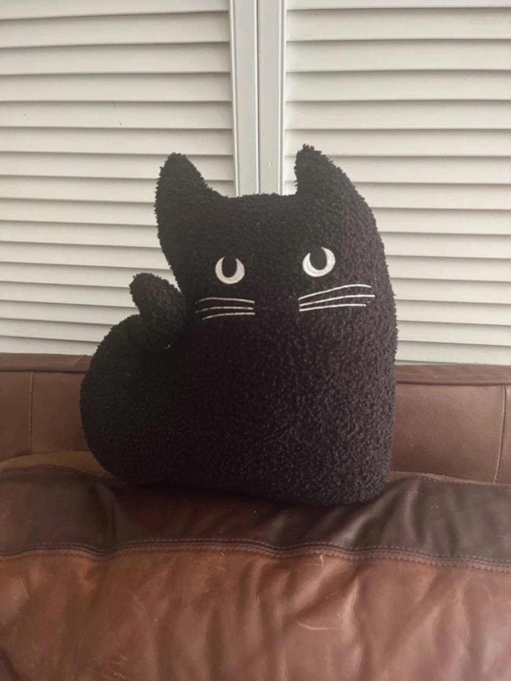 Black Cat Plush Pet Pillow - Soft Decorative Cushion